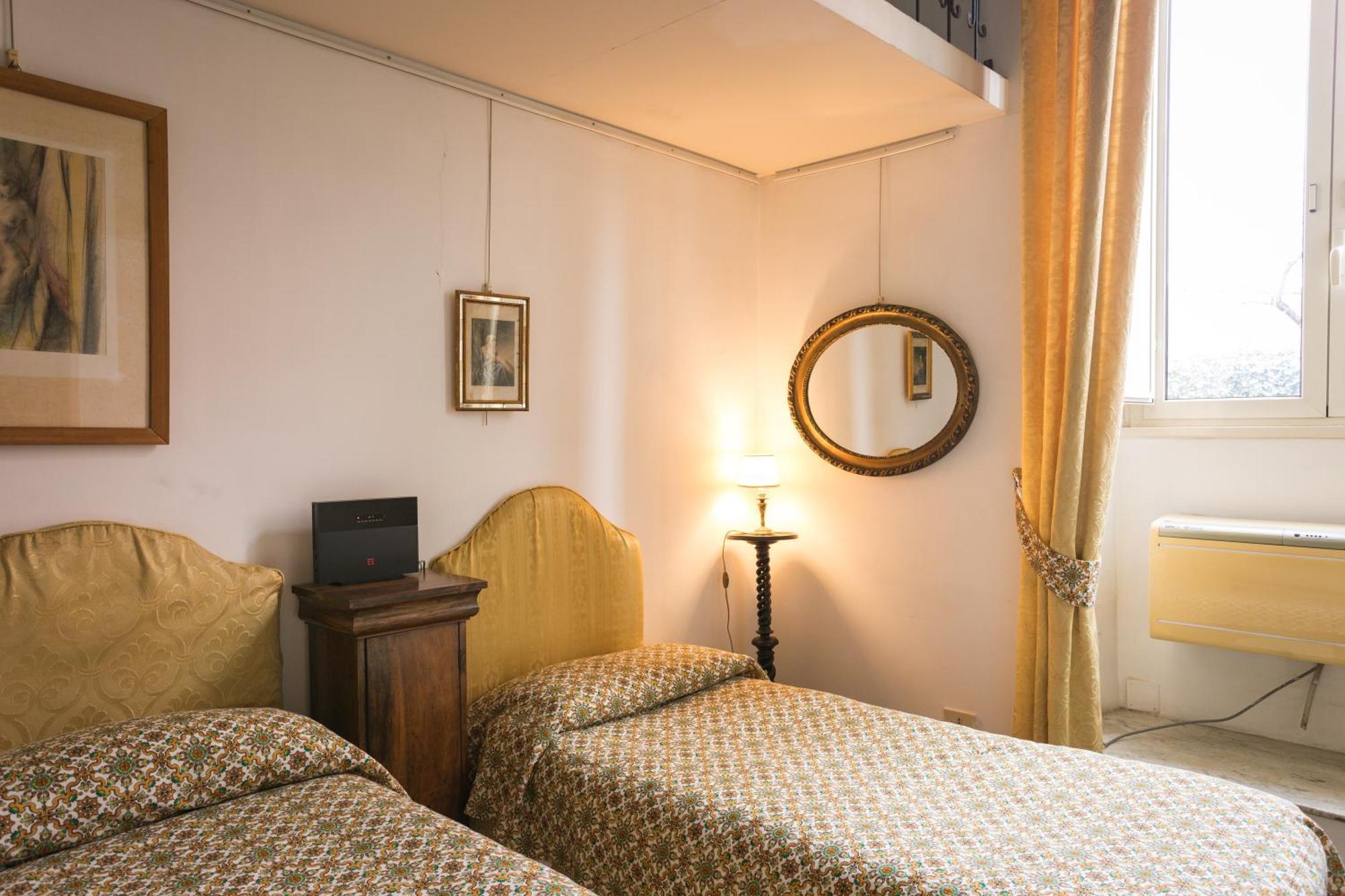 Apartamento D'epoca Colosseo Art Gallery Roma